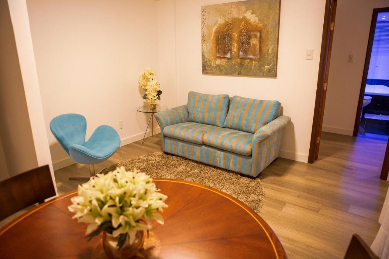 Hz Hotel Patos de Minas Eksteriør bilde