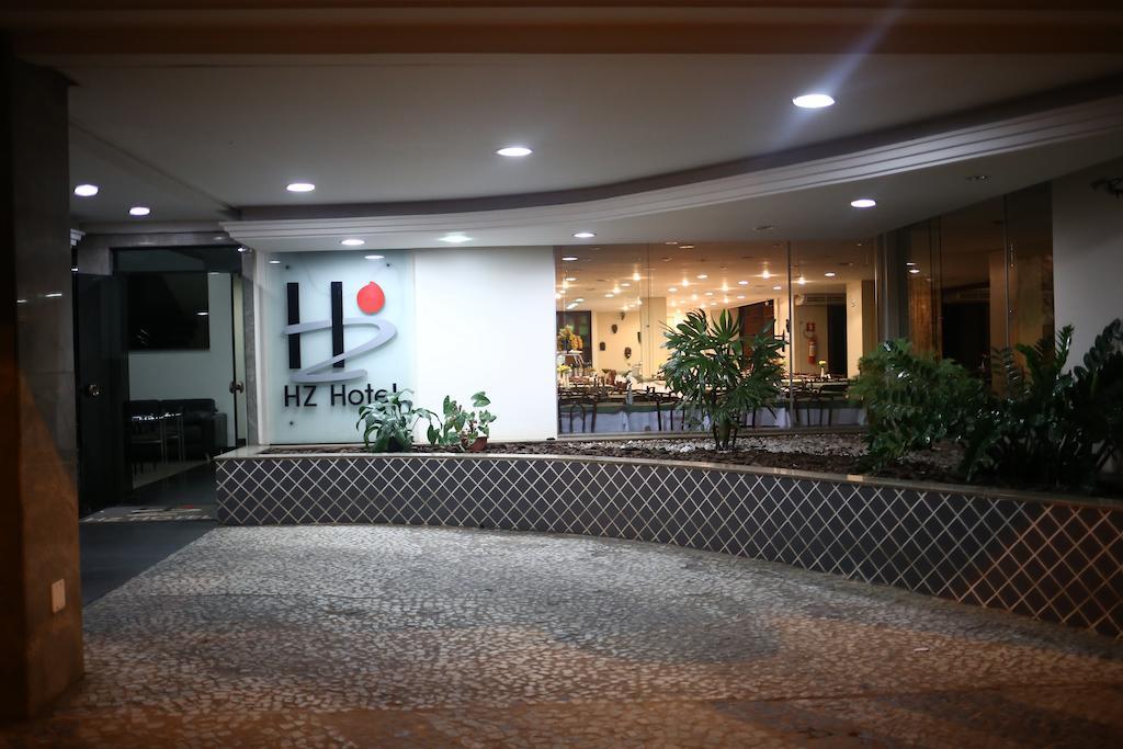 Hz Hotel Patos de Minas Eksteriør bilde